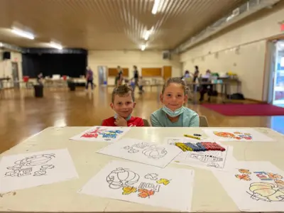 Siblings-at-Cobden-Masks-Off---Best-for-Website-.jpeg